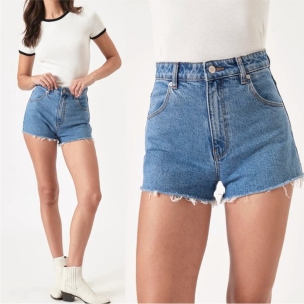 Rollas Dusters High Rise Slim Shorts Cindy Blue Denim Size 25 Y2K Cutoff